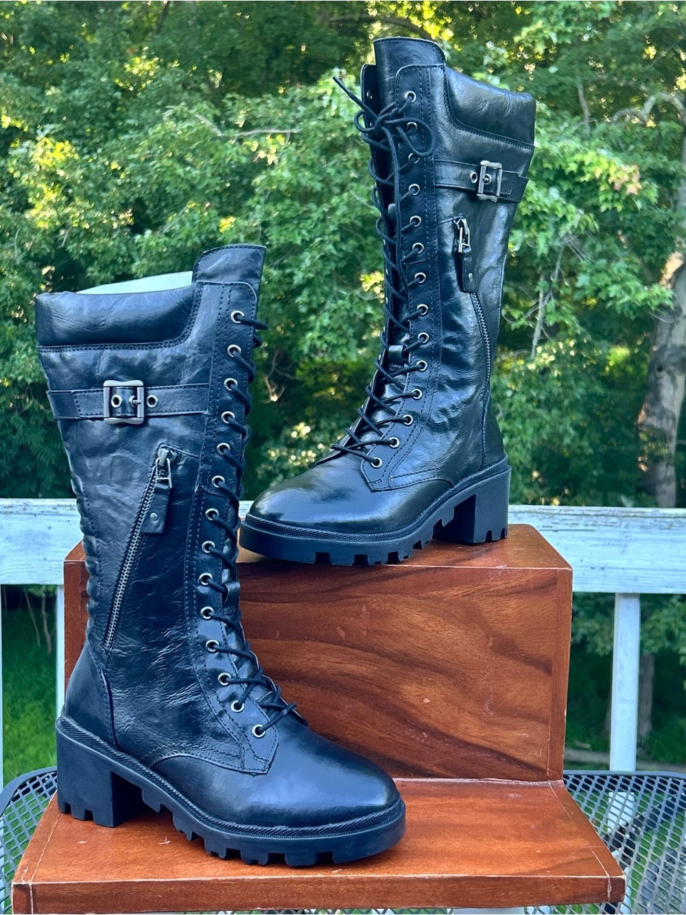 Vintage Foundry women’s Black leather Valencia combat western equestrian boots 7